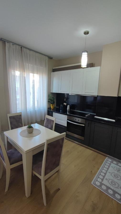 Tirana New Bazaar-Apartment 1 Εξωτερικό φωτογραφία